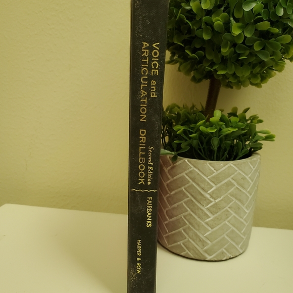 Voice & Articulation Book - Picture 3 of 6